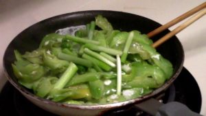 Read more about the article Bitter Melon with Egg Stir Fry – Hu Qua Xao Trung (Everyday Stir Fry)